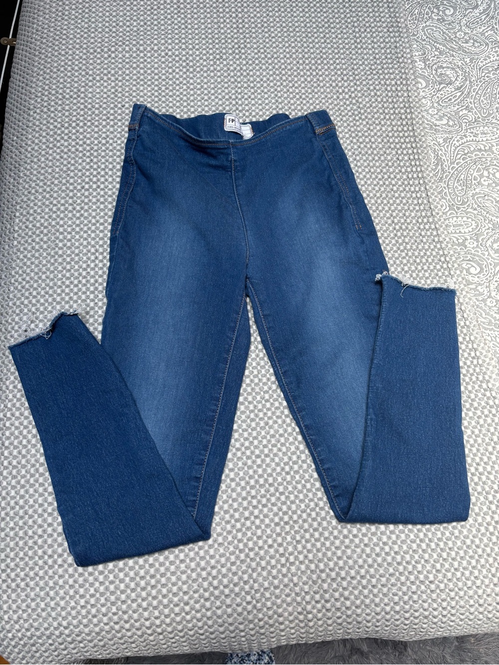 Free People Size 25 Women's - Comfortable Stretch Denim jeans Frayed Hem